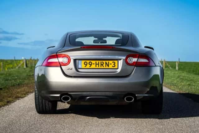 Jaguar XK (2009) thumbnail 4