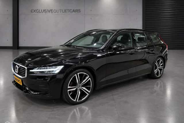 Volvo V60 (2019) thumbnail 1