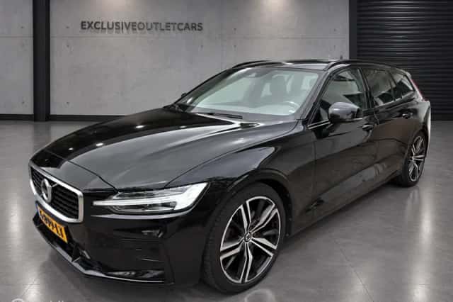 Volvo V60 (2019) thumbnail 2