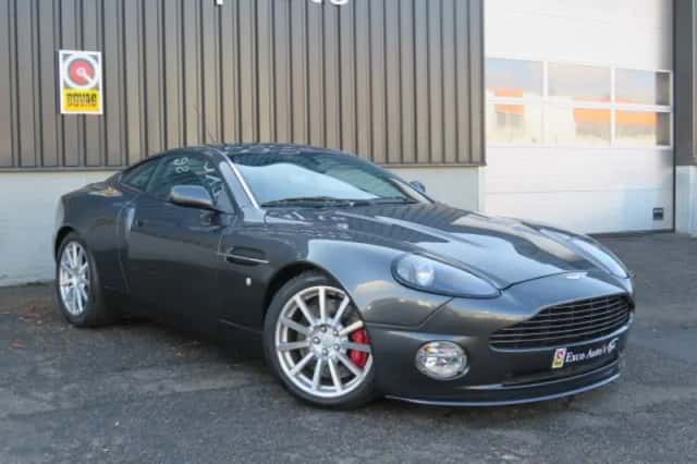 Aston Martin V12 Vanquish (2006) thumbnail 2