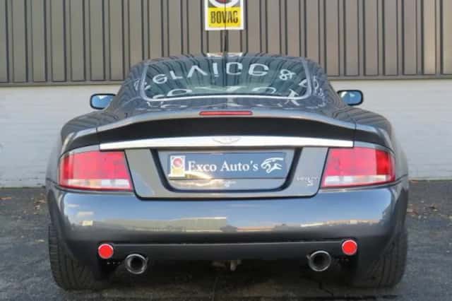 Aston Martin V12 Vanquish (2006) thumbnail 5