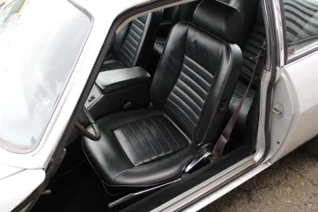 Jaguar XJS (1976) thumbnail 4