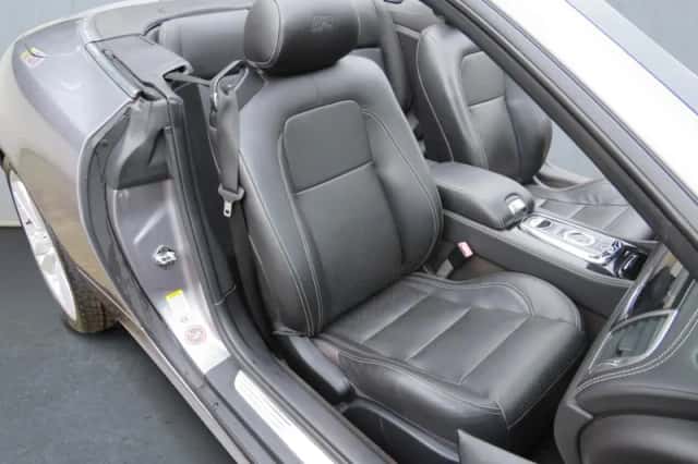 Jaguar XKR (2012) thumbnail 6