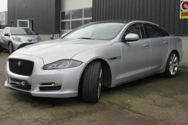 Jaguar XJR (2019) thumbnail 2