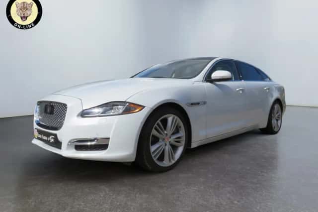 Jaguar XJR (2019) thumbnail 1