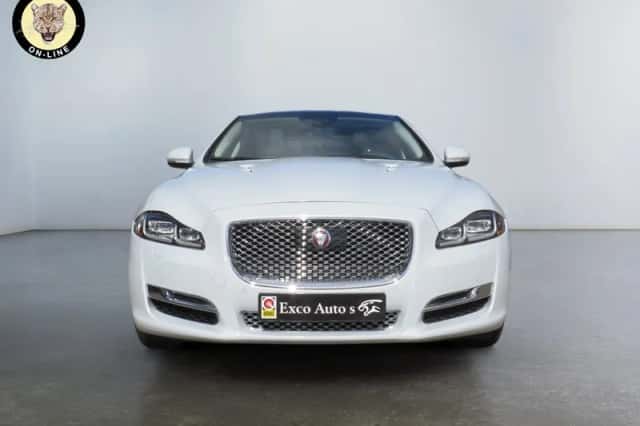 Jaguar XJR (2019) thumbnail 2