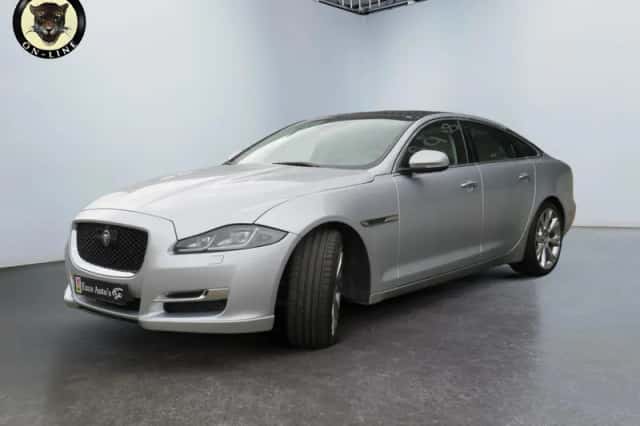 Jaguar XJ (2019) thumbnail 1