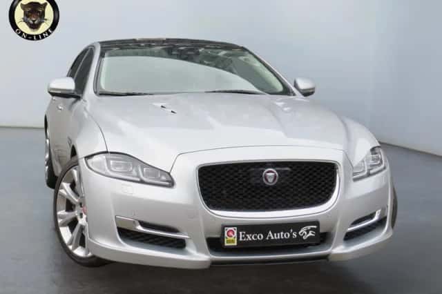 Jaguar XJ (2019) thumbnail 2