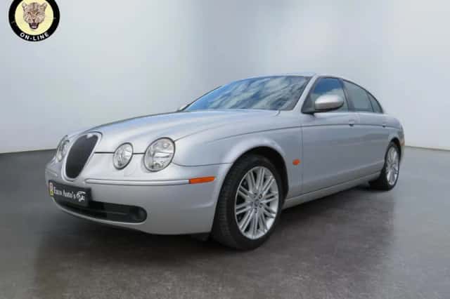 Jaguar S-Type (2005) thumbnail 1