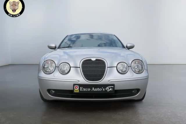 Jaguar S-Type (2005) thumbnail 2