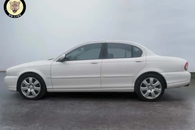 Jaguar X-Type (2006) thumbnail 5
