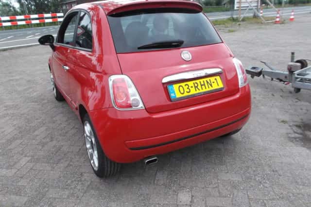Fiat 500 (2011) thumbnail 4