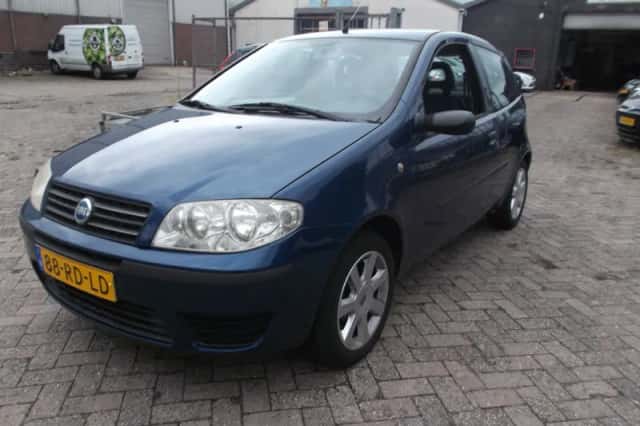 Fiat Punto (2005) thumbnail 1