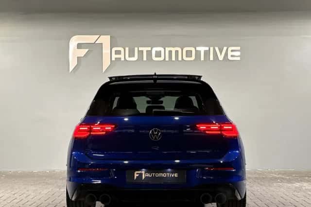 Volkswagen Golf (2024) thumbnail 6