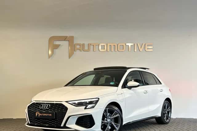 Audi A3 (2021) thumbnail 1