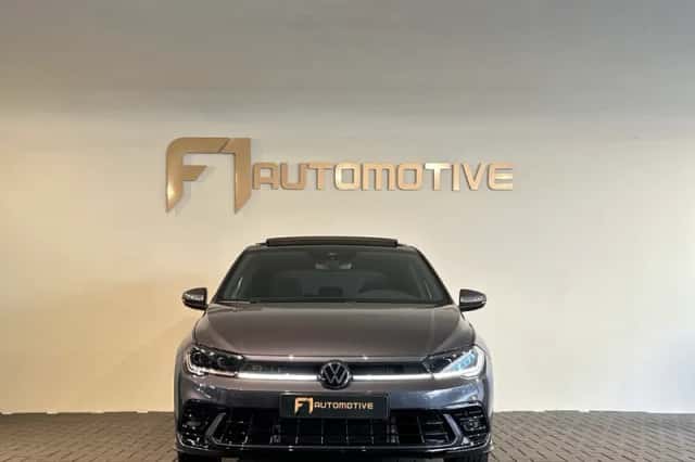 Volkswagen Polo (2023) thumbnail 2