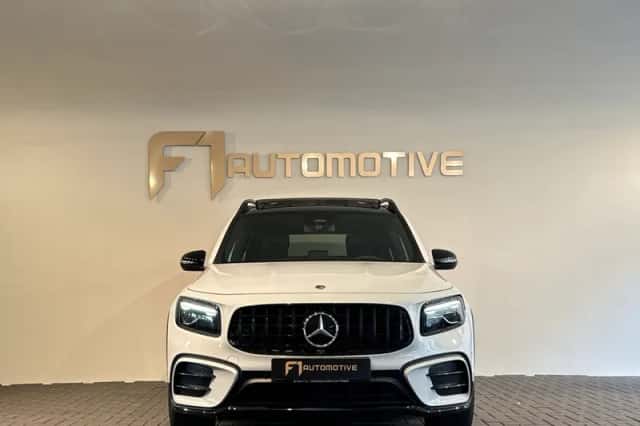 Mercedes-Benz GLB-Klasse (2024) thumbnail 2