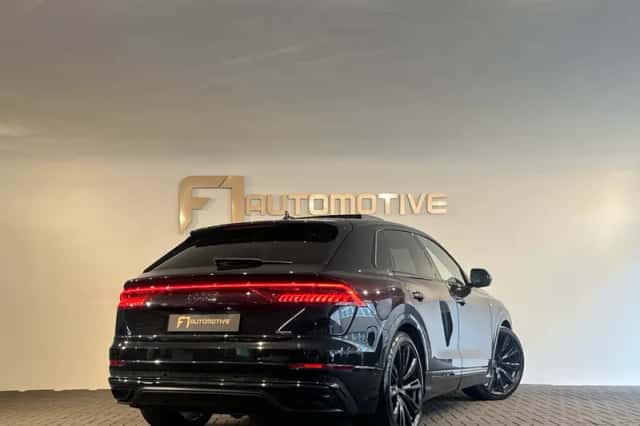 Audi Q8 (2021) thumbnail 6