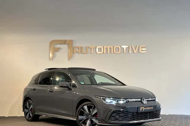 Volkswagen Golf (2020) thumbnail 3