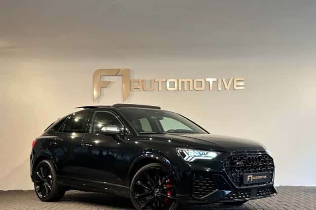 Audi RS Q3 (2022) thumbnail 3