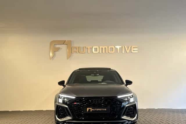 Audi RS 3 (2022) thumbnail 2