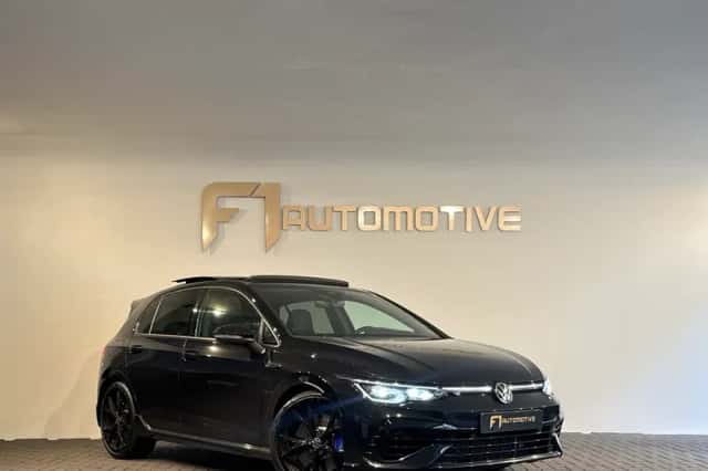 Volkswagen Golf (2021) thumbnail 3