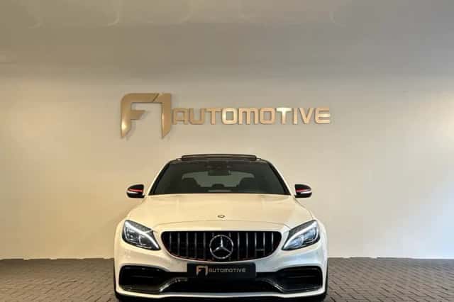 Mercedes-Benz C-Klasse (2015) thumbnail 2
