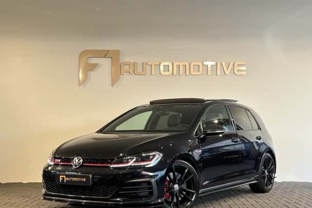 Volkswagen Golf (2019) thumbnail 1