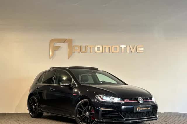 Volkswagen Golf (2019) thumbnail 3