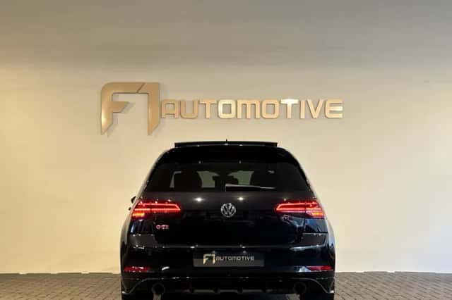 Volkswagen Golf (2019) thumbnail 5