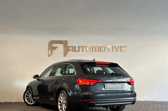 Audi A4 (2016) thumbnail 6