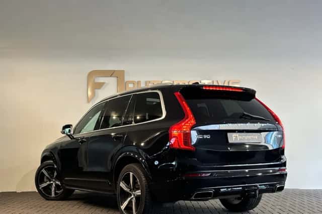 Volvo XC90 (2015) thumbnail 6