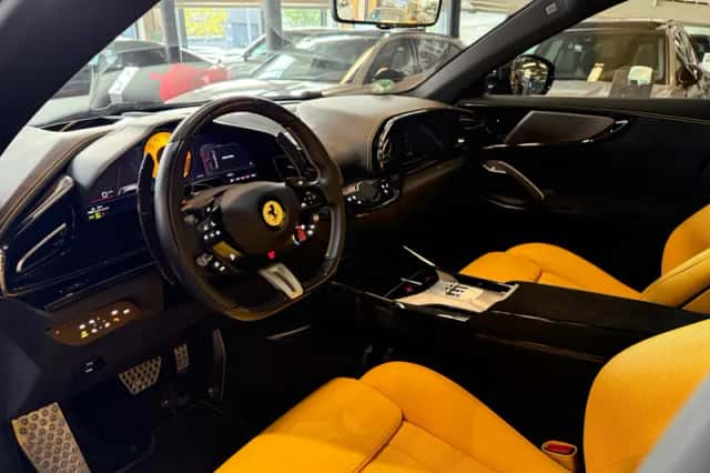 Ferrari Purosangue (2026) thumbnail 5