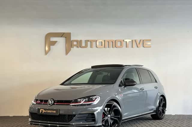 Volkswagen Golf (2019) thumbnail 1