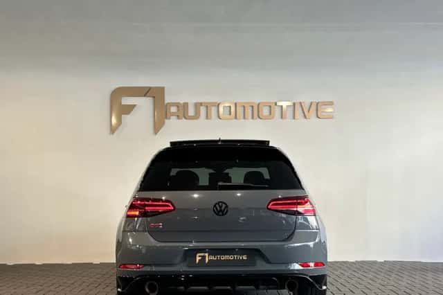 Volkswagen Golf (2019) thumbnail 5