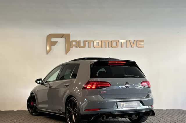 Volkswagen Golf (2019) thumbnail 6