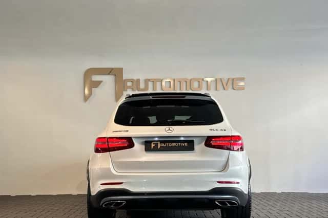 Mercedes-Benz GLC-Klasse (2016) thumbnail 5