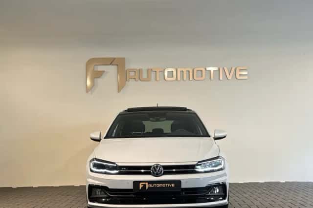 Volkswagen Polo (2019) thumbnail 2