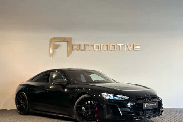 Audi e-tron GT (2021) thumbnail 3