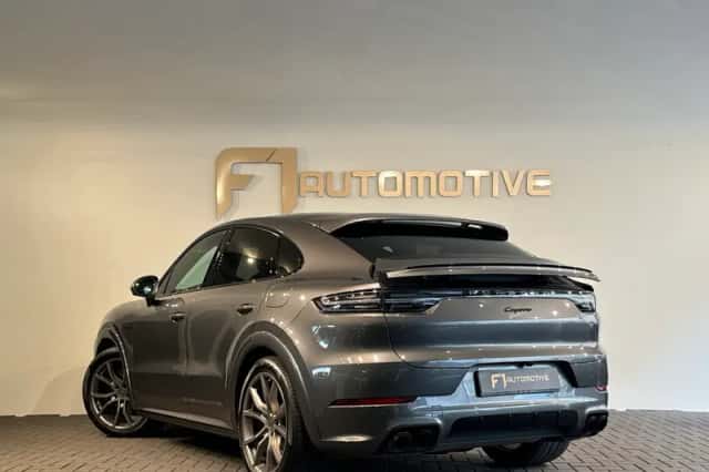 Porsche Cayenne Coupé (2021) thumbnail 4