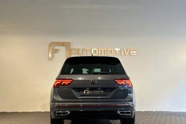 Volkswagen Tiguan (2023) thumbnail 5