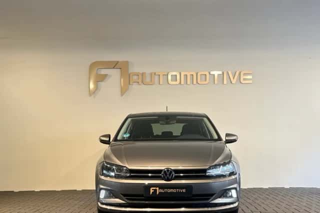 Volkswagen Polo (2021) thumbnail 2