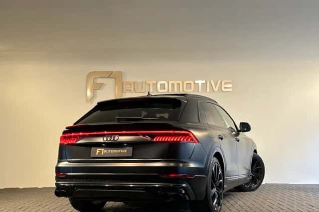 Audi Q8 (2023) thumbnail 4