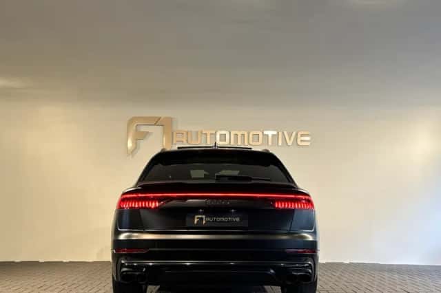 Audi Q8 (2023) thumbnail 5