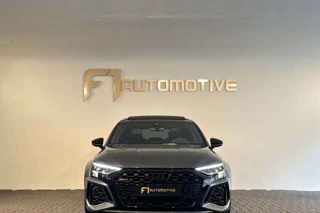 Audi RS 3 (2022) thumbnail 2