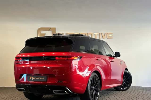Land Rover Range Rover Sport (2023) thumbnail 4