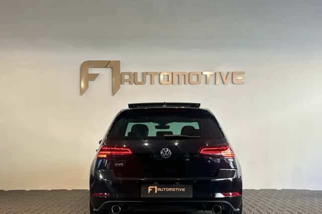 Volkswagen Golf (2017) thumbnail 5