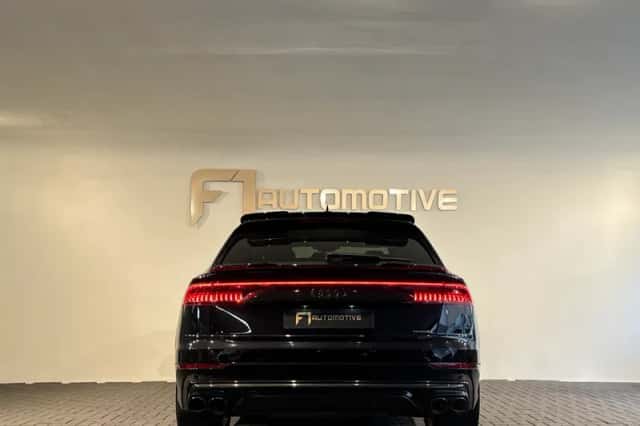 Audi Q8 (2021) thumbnail 5