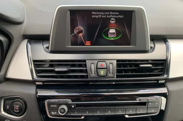 BMW 2-Serie Active Tourer (2015) thumbnail 6