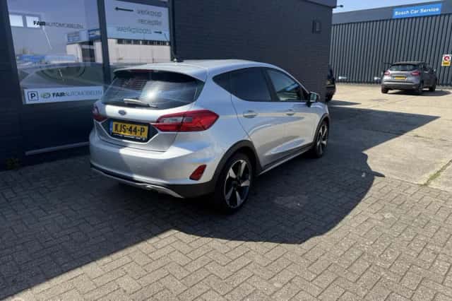 Ford Fiesta (2019) thumbnail 4